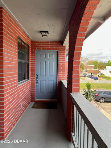 1795 Harrison St Apt 215, Titusville, FL 32780