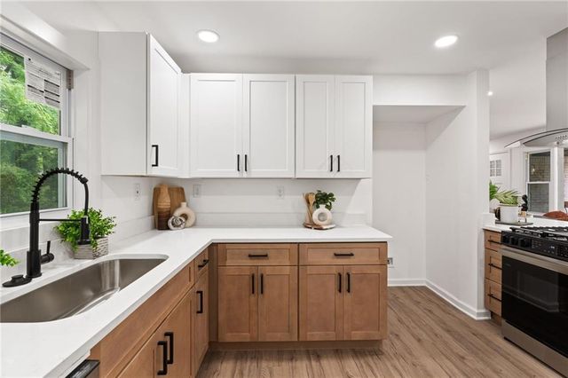 2749 Lincoln Court NW, Atlanta, GA 30318