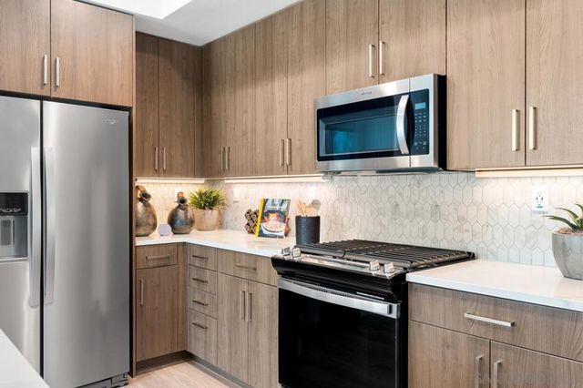 3095 Avenida Torcello 1, Chula Vista, CA 91913