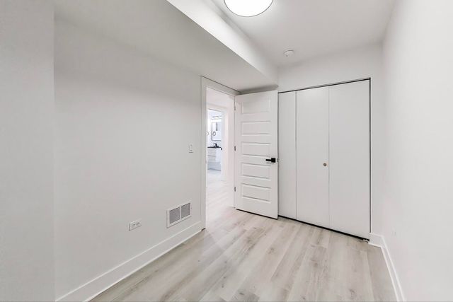 1437 W Oakdale Avenue G, Chicago, IL 60657