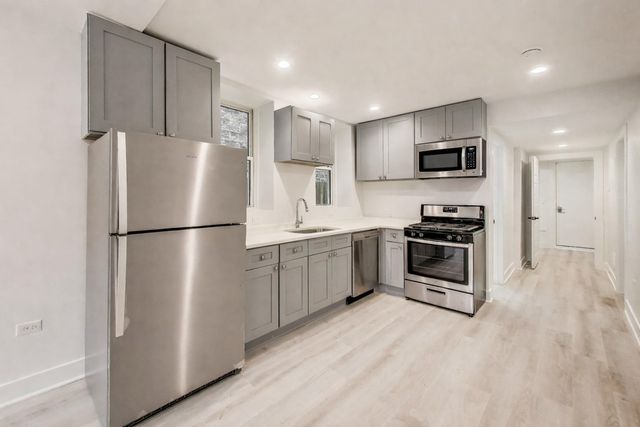 1437 W Oakdale Avenue G, Chicago, IL 60657