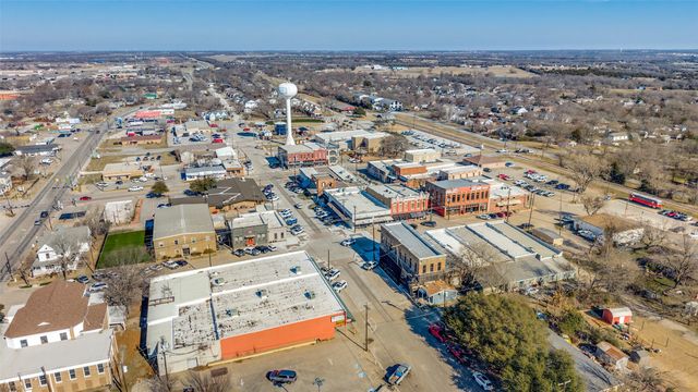 486 S Preston Avenue, Van Alstyne, TX 75495