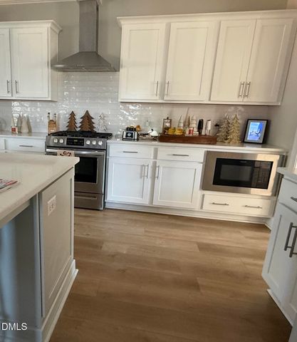 107 Saratoga Way, Rocky Point, NC 28457
