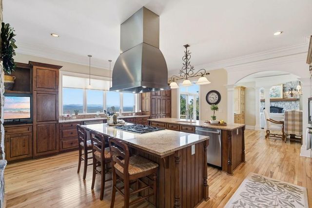 84 Fox Claw Knoll, Big Canoe, GA 30143
