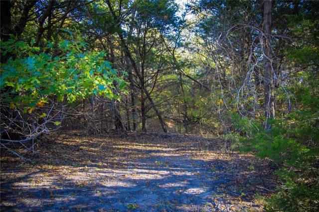 2270 County Road 2360, Decatur, TX 76234