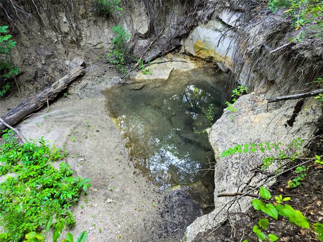 2270 County Road 2360, Decatur, TX 76234