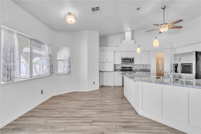 3245 West Landberg Avenue, Las Vegas, NV 89141