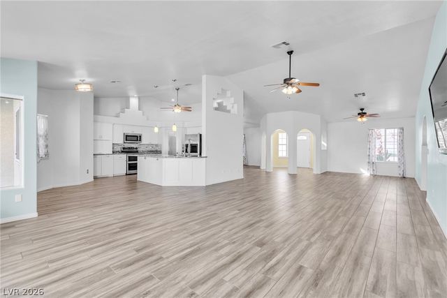 3245 West Landberg Avenue, Las Vegas, NV 89141