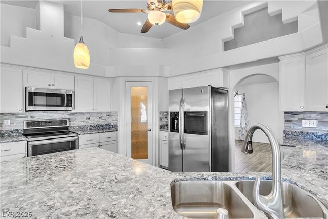 3245 West Landberg Avenue, Las Vegas, NV 89141