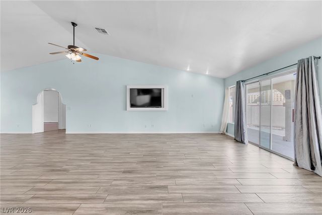 3245 West Landberg Avenue, Las Vegas, NV 89141