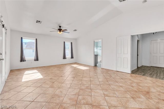 3245 West Landberg Avenue, Las Vegas, NV 89141