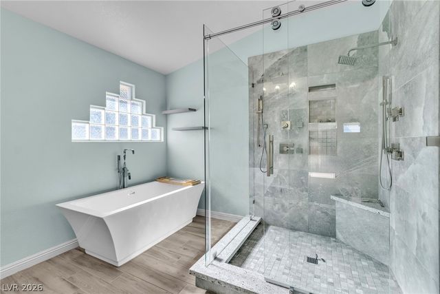 3245 West Landberg Avenue, Las Vegas, NV 89141