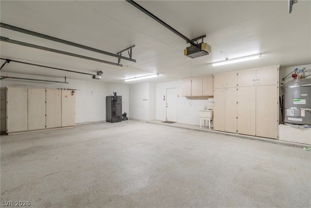 3245 West Landberg Avenue, Las Vegas, NV 89141