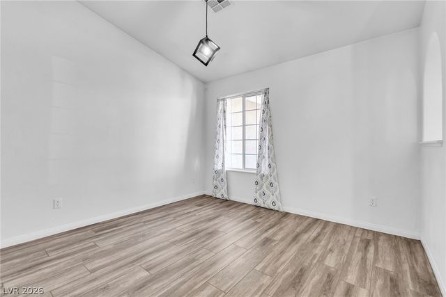 3245 West Landberg Avenue, Las Vegas, NV 89141