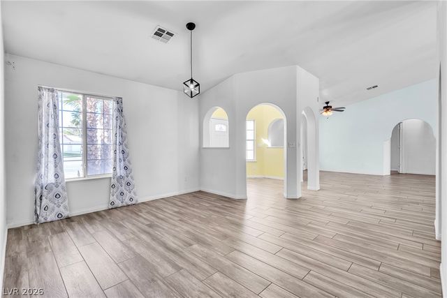 3245 West Landberg Avenue, Las Vegas, NV 89141