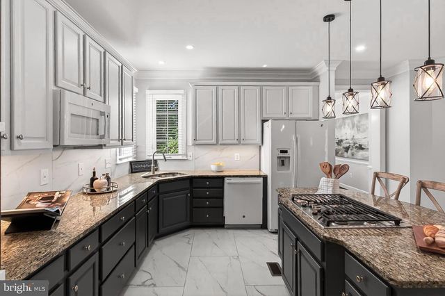 42595 GOOD HOPE LN, Brambleton, VA 20148