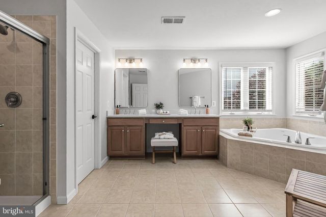 42595 GOOD HOPE LN, Brambleton, VA 20148
