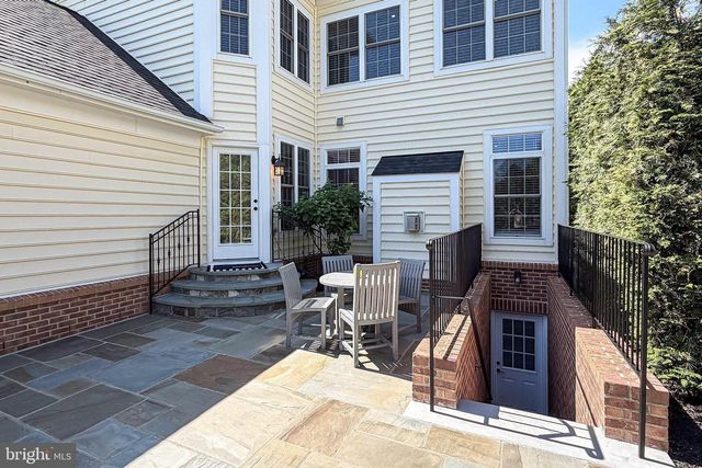 42595 GOOD HOPE LN, Brambleton, VA 20148
