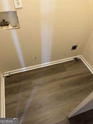 515 Edgewater Way, Mcdonough, GA 30253