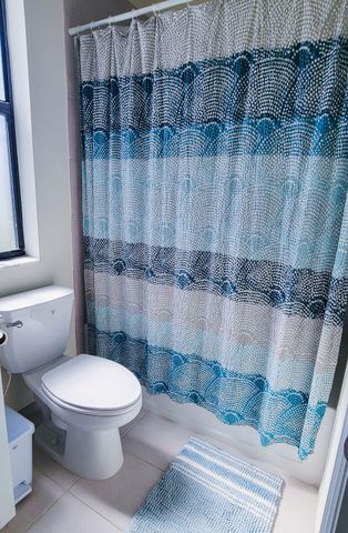 10902 W 33rd Way, Hialeah, FL 33018