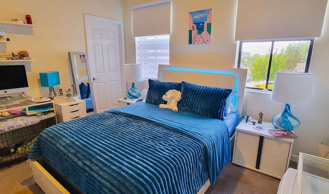 10902 W 33rd Way, Hialeah, FL 33018