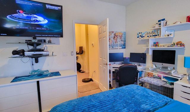 10902 W 33rd Way, Hialeah, FL 33018