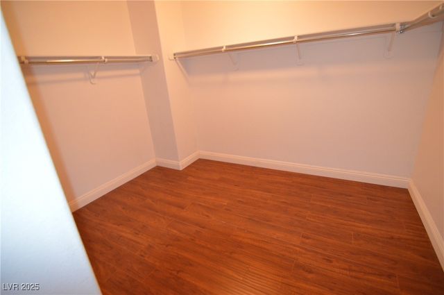 2290 Bull Lake Drive, Henderson, NV 89052