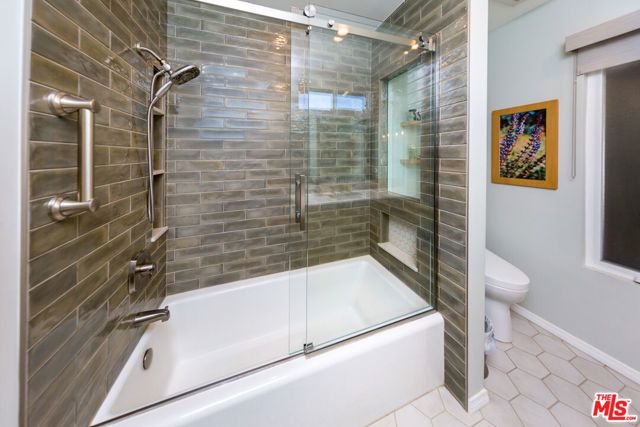 5744 Wilkinson Avenue, Valley Village, CA 91607