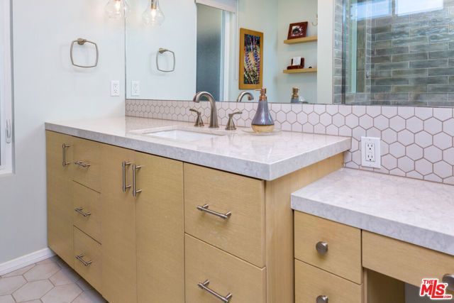 5744 Wilkinson Avenue, Valley Village, CA 91607