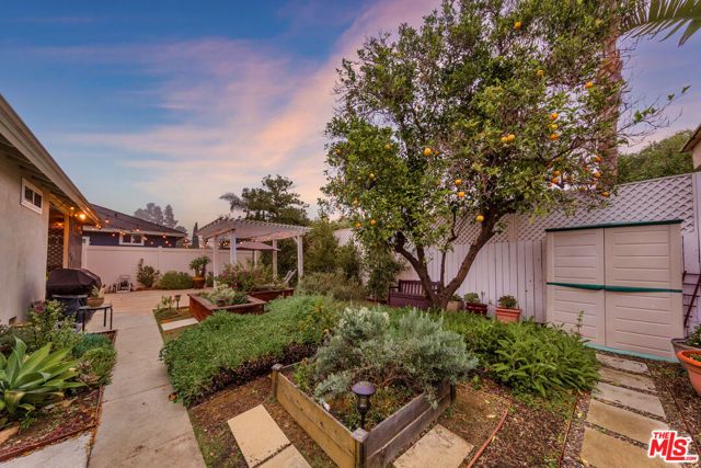 5744 Wilkinson Avenue, Valley Village, CA 91607
