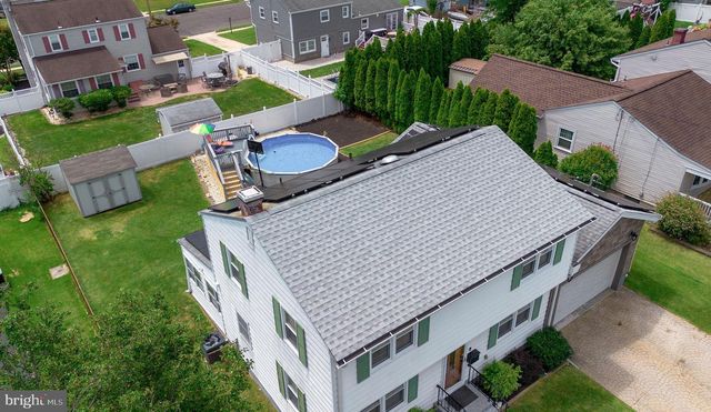 15 BOLTON RD, Hamilton, NJ 08610