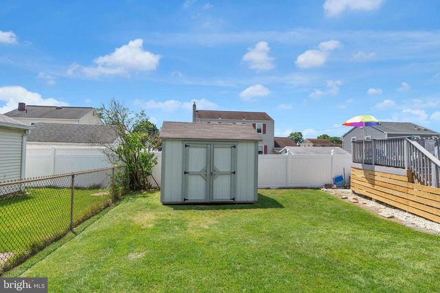 15 BOLTON RD, Hamilton, NJ 08610