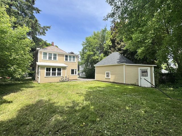54 Union Street, Winooski, VT 05404