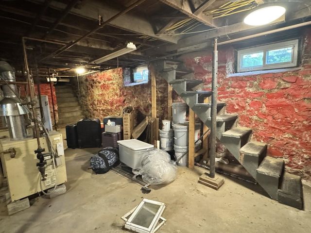 54 Union Street, Winooski, VT 05404