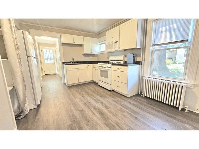54 Union Street, Winooski, VT 05404