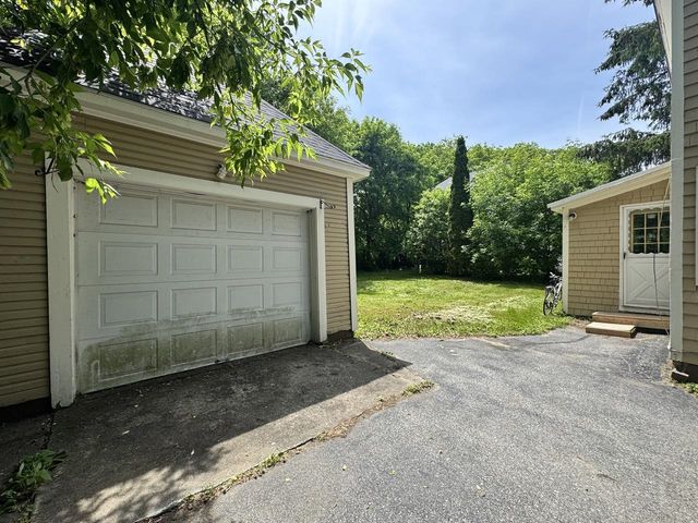 54 Union Street, Winooski, VT 05404