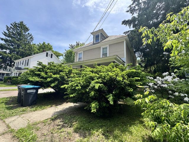 54 Union Street, Winooski, VT 05404