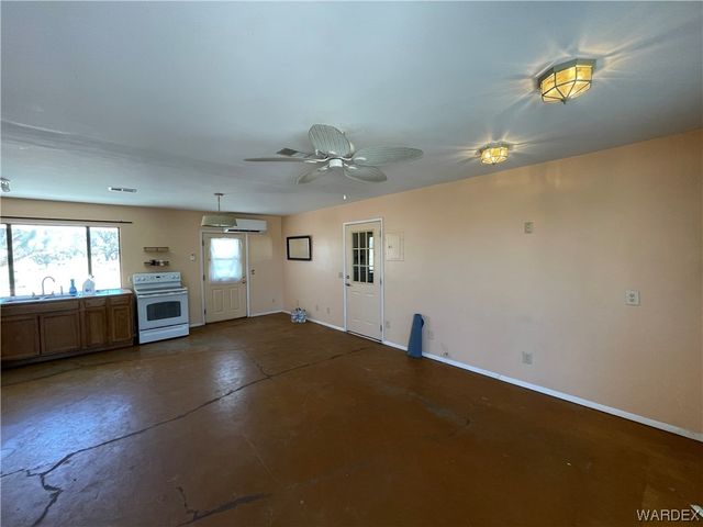 26416 N Apple Drive, Meadview, AZ 86444