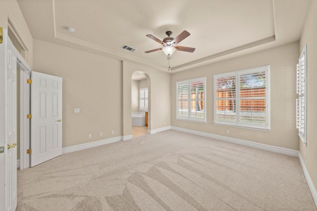 6384 Park Village St, Sacramento, CA 95822