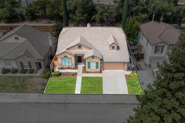 6384 Park Village St, Sacramento, CA 95822