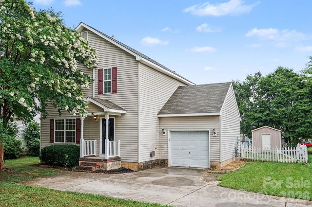 10346 Cannarti Drive, Charlotte, NC 28273
