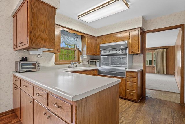 10309 Sherman ROAD, Cedarburg, WI 53012