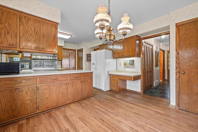 10309 Sherman ROAD, Cedarburg, WI 53012