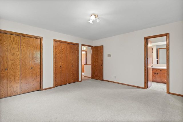 10309 Sherman ROAD, Cedarburg, WI 53012