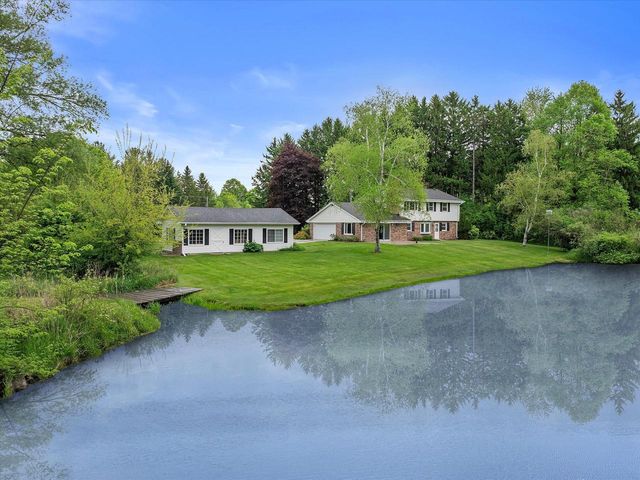 10309 Sherman ROAD, Cedarburg, WI 53012