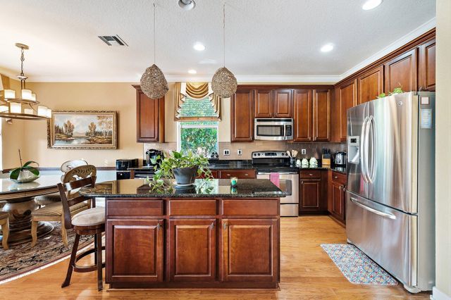 6024 SE Crooked Oak Avenue, Hobe Sound, FL 33455