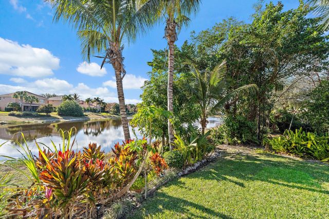 6024 SE Crooked Oak Avenue, Hobe Sound, FL 33455