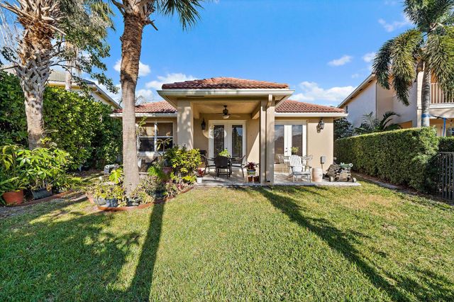 6024 SE Crooked Oak Avenue, Hobe Sound, FL 33455