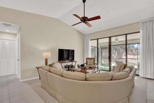 4004 SW Osprey Creek Way, Palm City, FL 34990