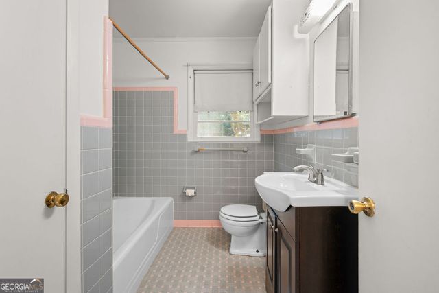 130 Club Drive, Stockbridge, GA 30281